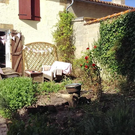 Homestay Homestay Arrabella Availles-Limouzine