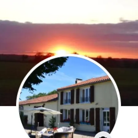 Homestay Arrabella * Availles-Limouzine